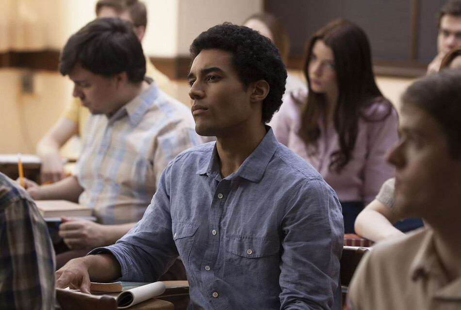 Devon Terrell as Barack Obama in Barry